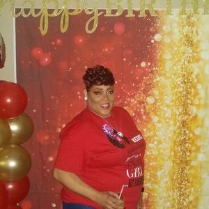 Meet your Posher, Tara